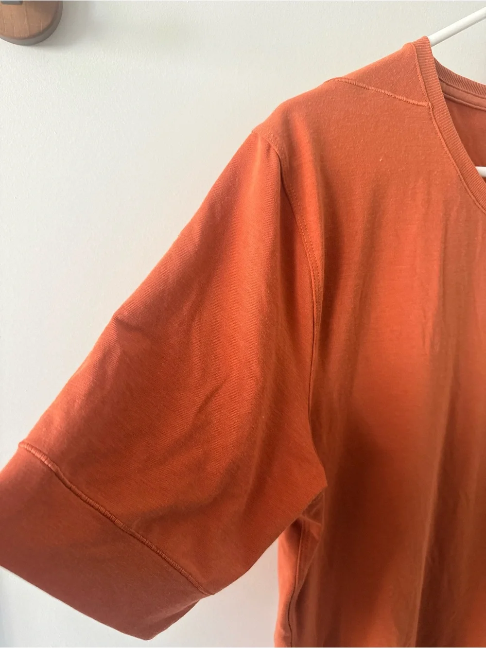 Nike Women’s Orange Short Sleeve Crewneck Athletic Tee Tunic Length